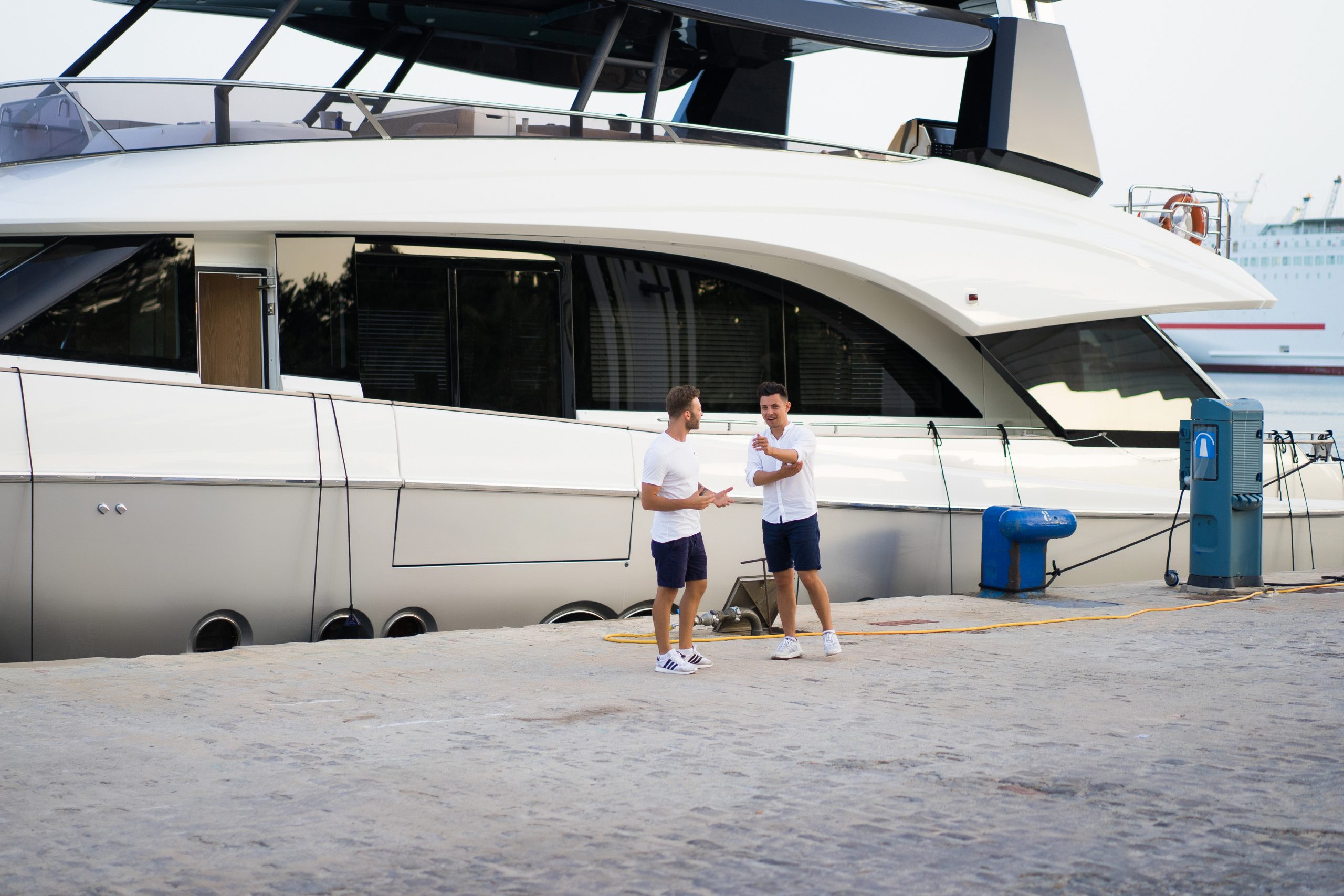 Yacht Crew