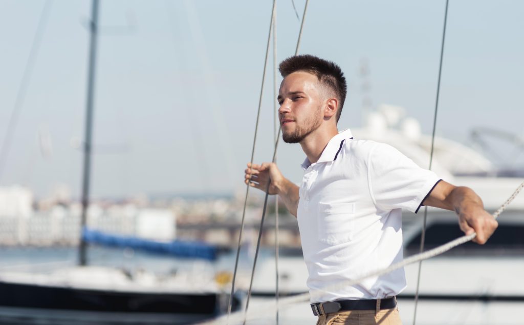 yatch-man-crew
